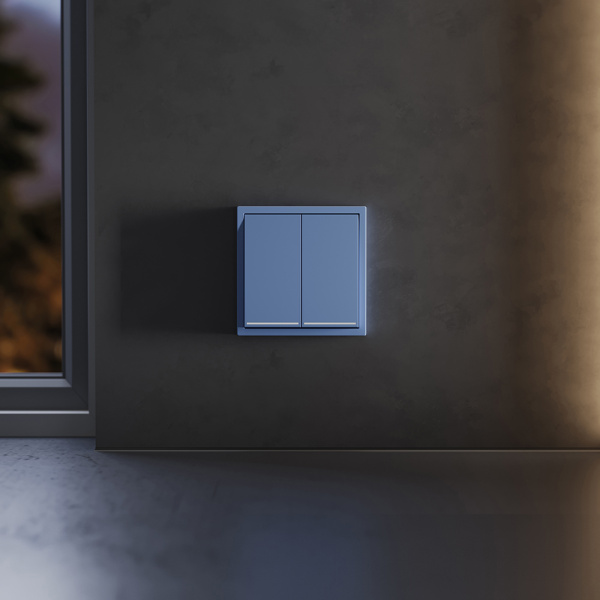 Render_image_front_VLS000415_w_standard